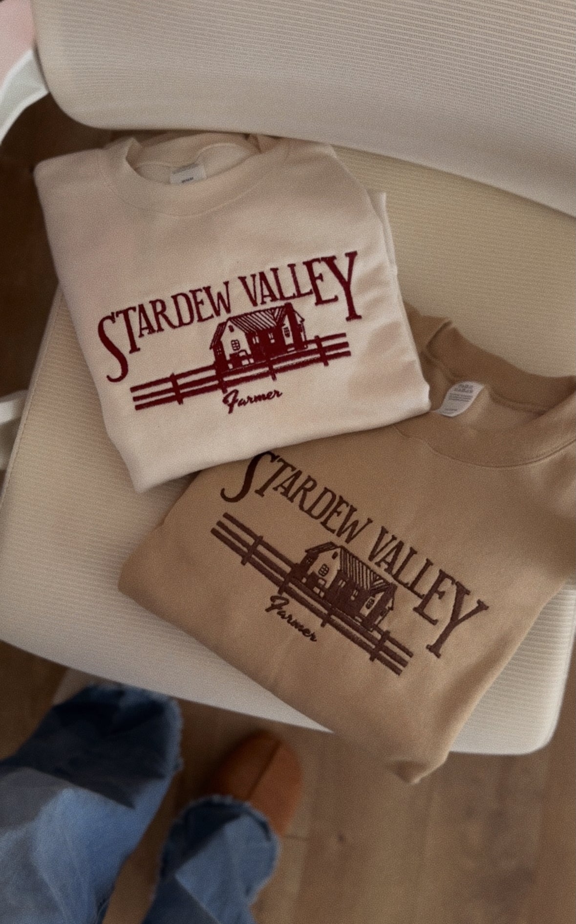 Vintage Stardew Valley Farmer Sweatshirt